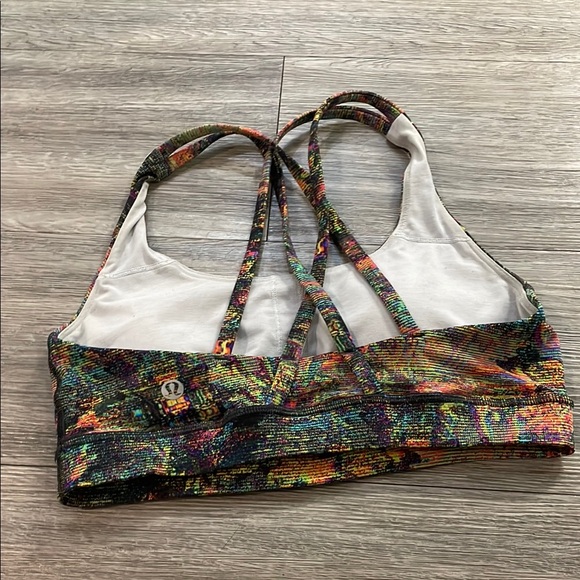 size 4 lulu lemon sports bra - Picture 1 of 2